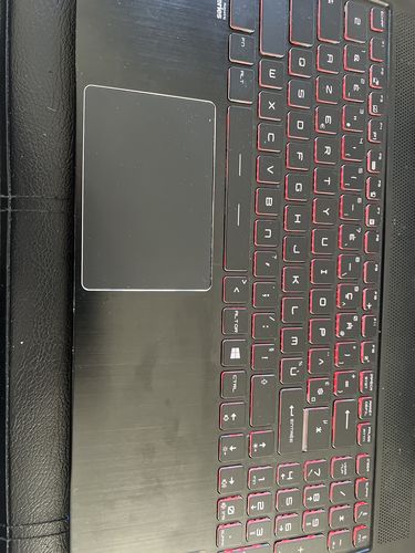 Avis photo d'un client sur Clavier Azerty Français Pour MSI GS60 GS70 Rétroéclairage RGB
