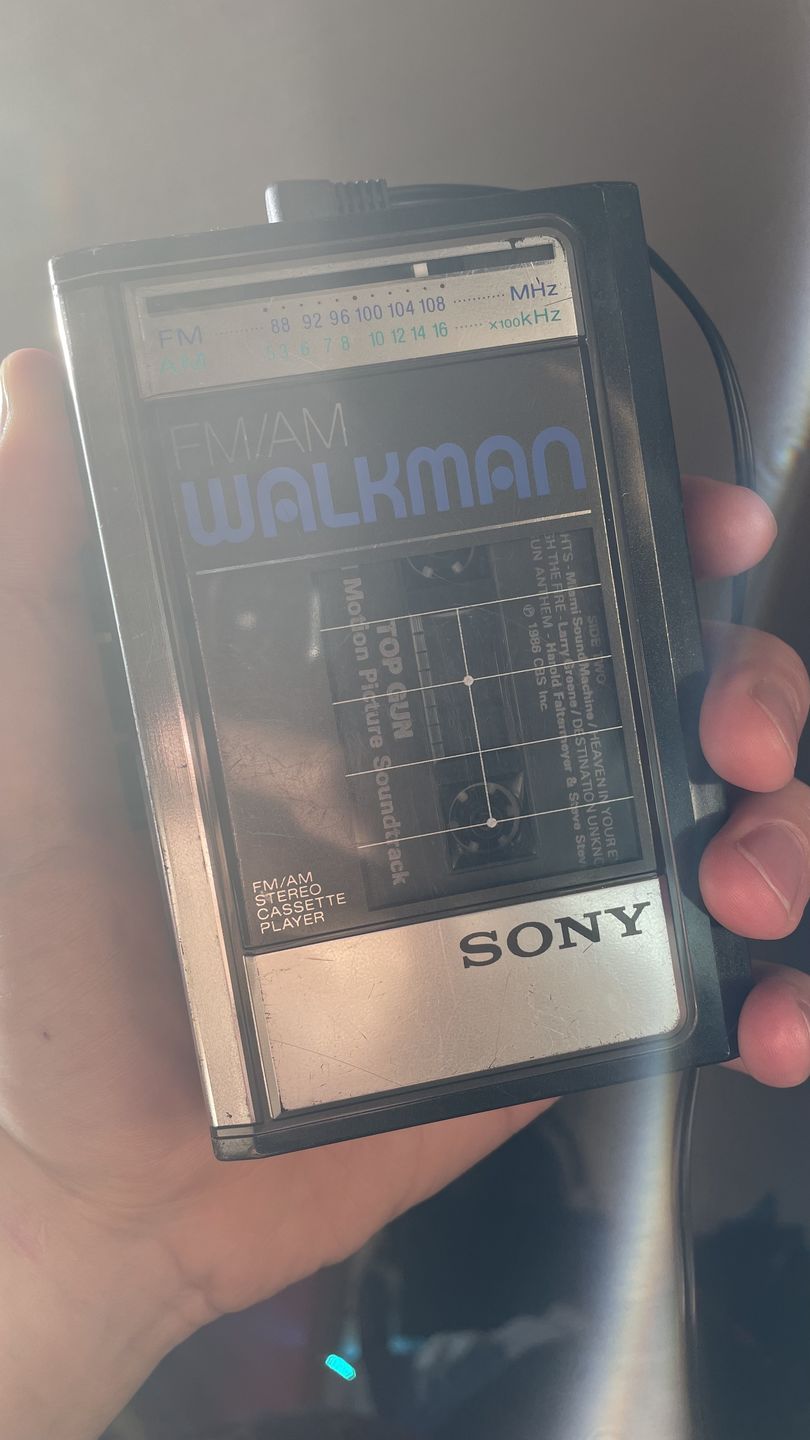 Customer photo review of Sony Walkman WM-F31/F41 AM/FM Portable Cassette Player