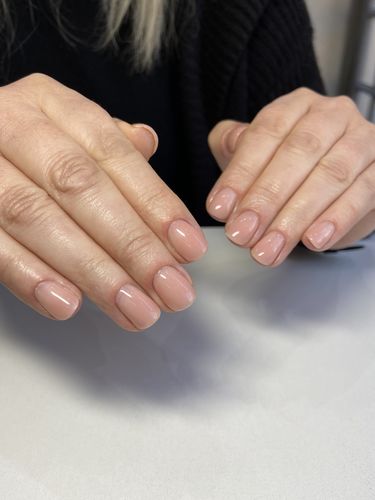 Customer photo review of Semilac Mineral Strong Base UV Gel Polish 7 ml