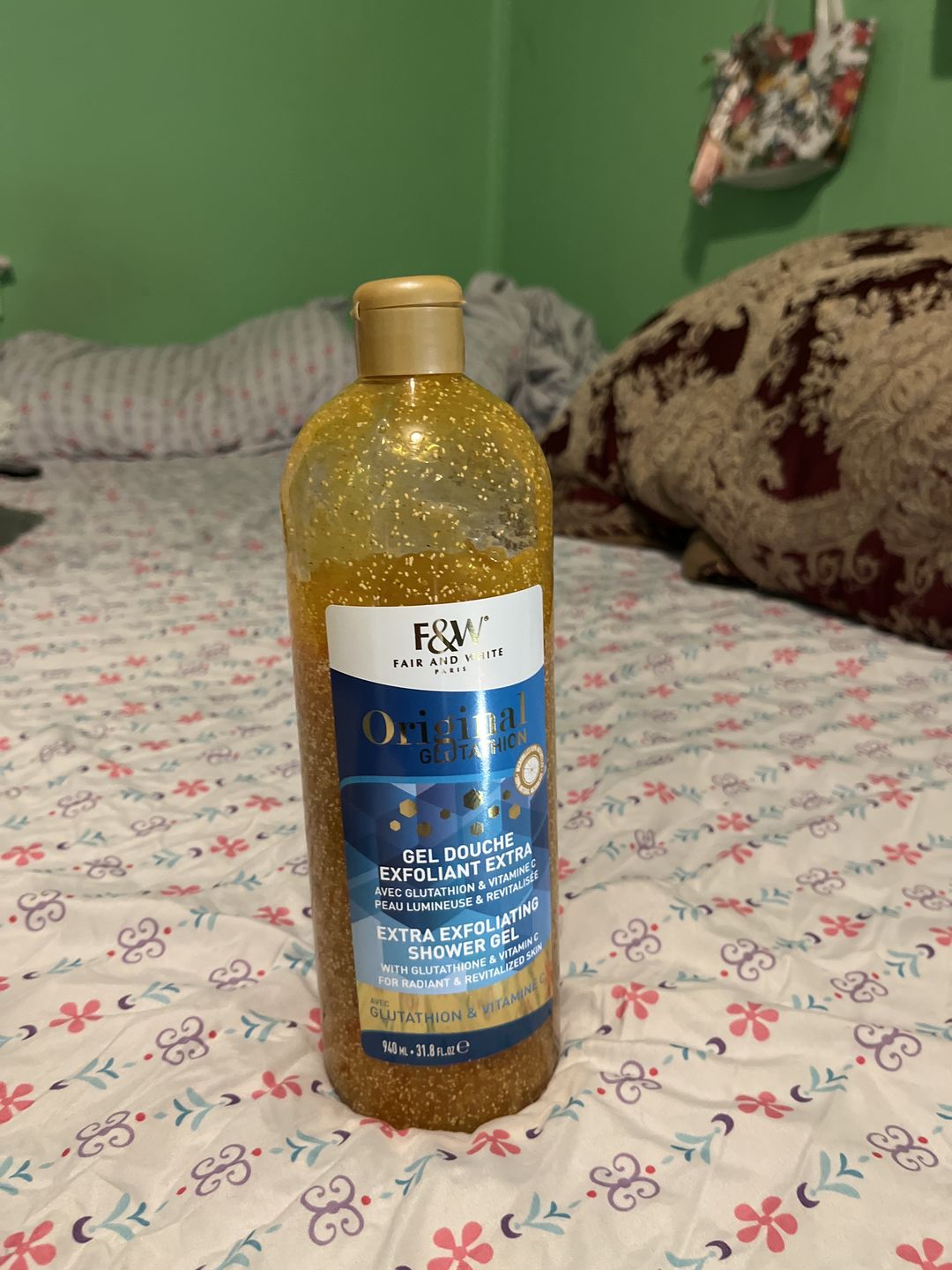 Customer photo review of Original Glutathion   Exfoliating Shower Gel 940ml