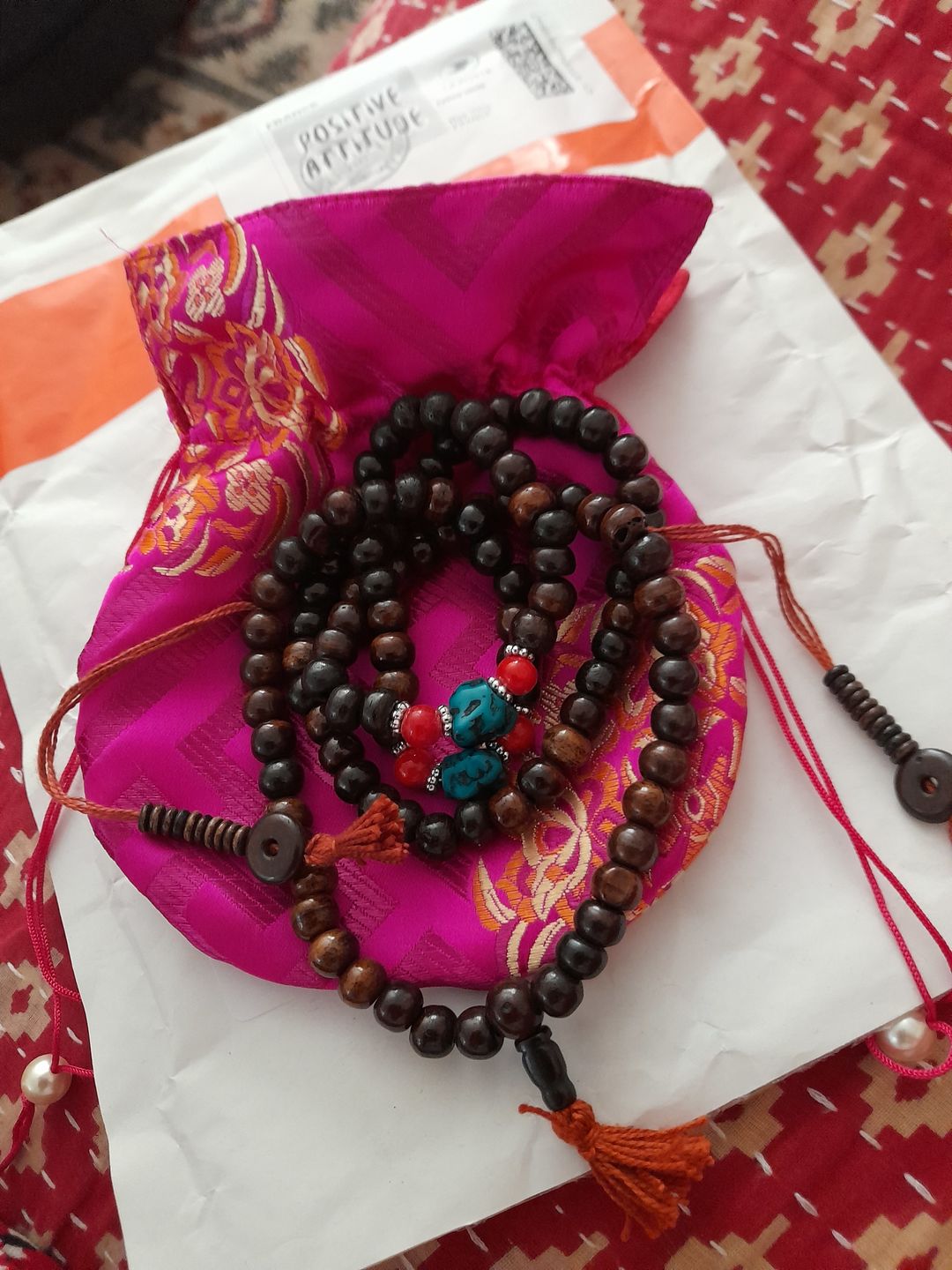 Customer photo review of Mala Tibétain | Os de Yak | Brun 9mm
