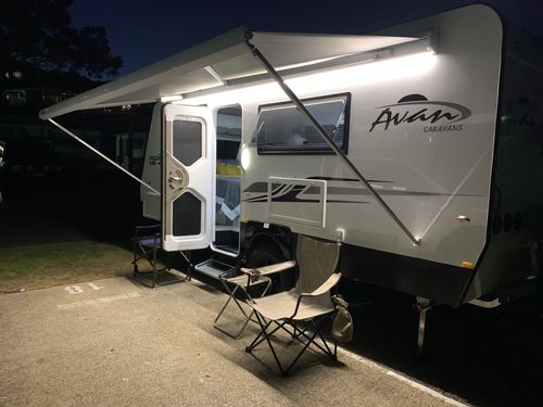 Customer photo review of 12v iTECH200 200Ah Lithium Battery - LiFePO4 Deep Cycle Camping RV Solar