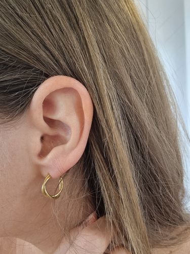 Customer photo review of Biarritz Hoops - Gold