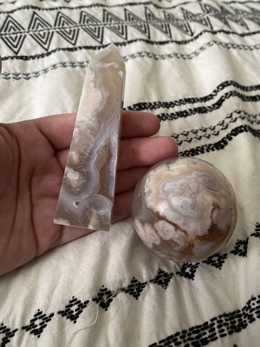 Customer photo review of Flower Agate Sphere - Unity, Tranquility, Happiness - Root, Heart Chakra
