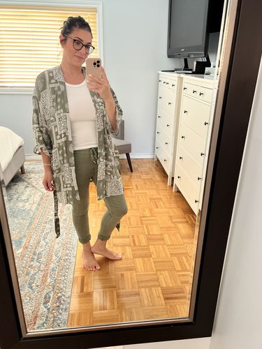 Customer photo review of Tami Kimono