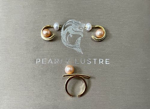 Customer photo review of New Yorker Freshwater Pearl Earrings WE00104
