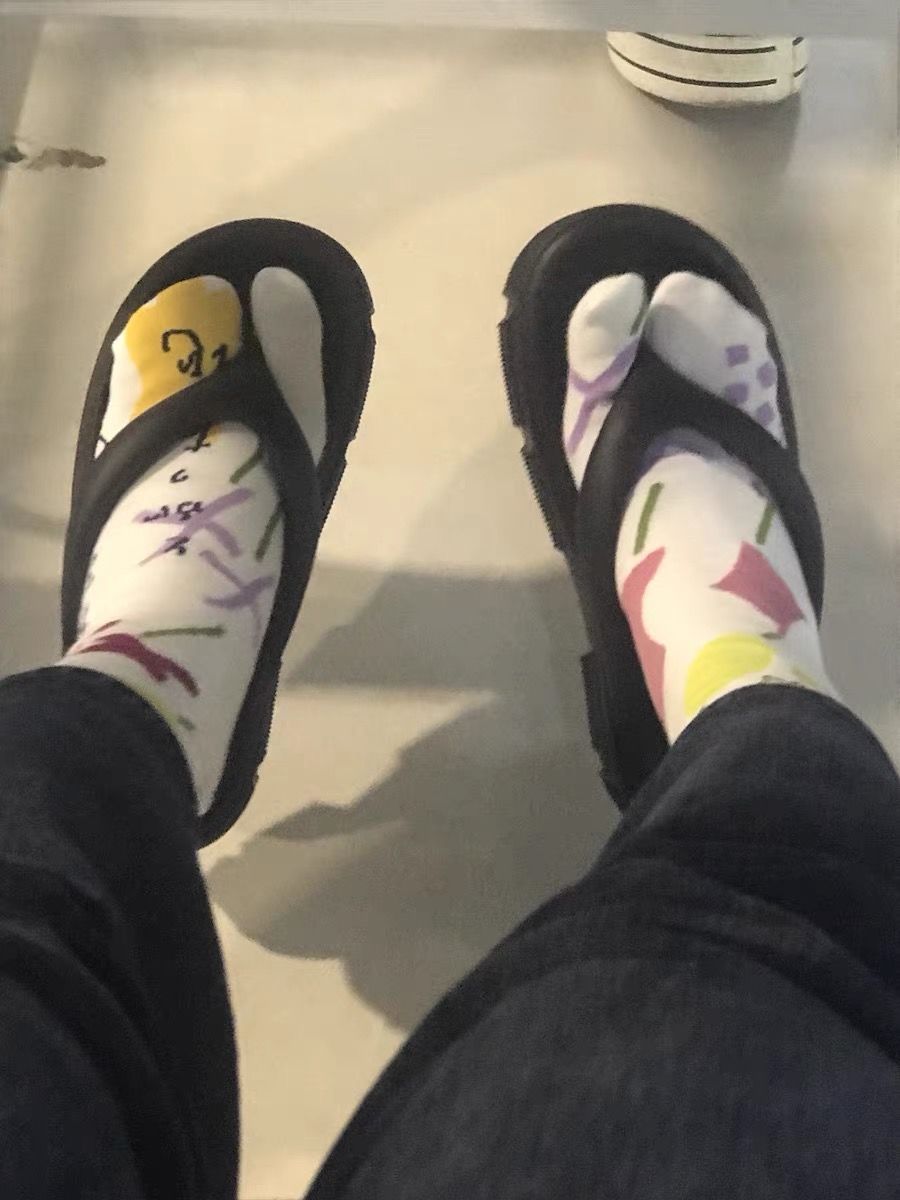 Customer photo review of Japanese Tabi Socks 【Kid's Painting】