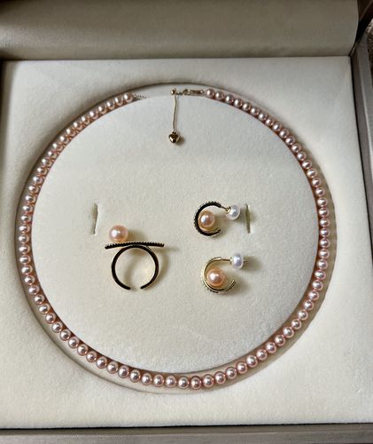 Customer photo review of New Yorker Freshwater Pearl Ring WR00065