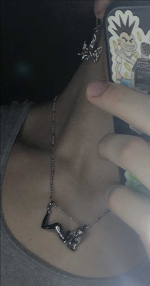 Customer photo review of SUCCUBUS PENDANT (FULL BODY)