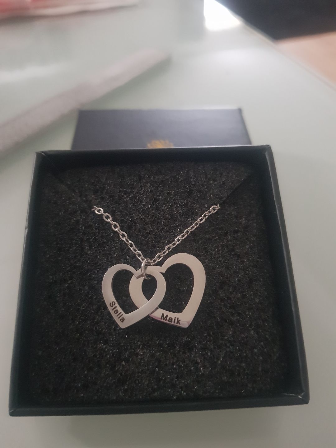 Customer photo review of LOANYA Kette mit personalisierten Herzen