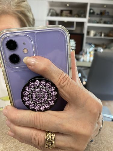 Customer photo review of Phone Finger Grip