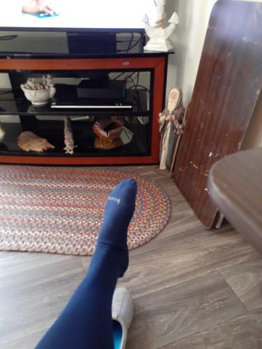 Customer photo review of Knee-High Compression - Dark Blue