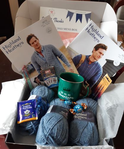 Customer photo review of 2022 Special Edition Men Knitting Box!