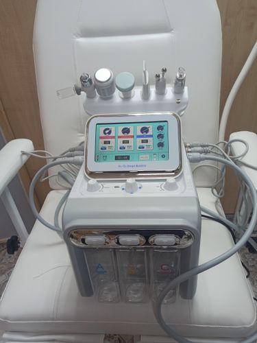 Customer photo review of Professional 6 In 1 Hydro Dermabrasion Machine