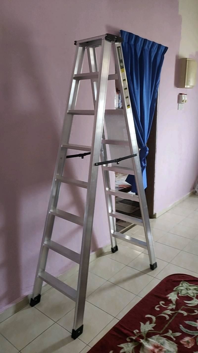 Customer photo review of ✨READY STOCK✨ ALUCLASS GENUINE - Heavy Duty Aluminium Welded Ladder (8 Steps Double Sided) AL-DWL70-8S