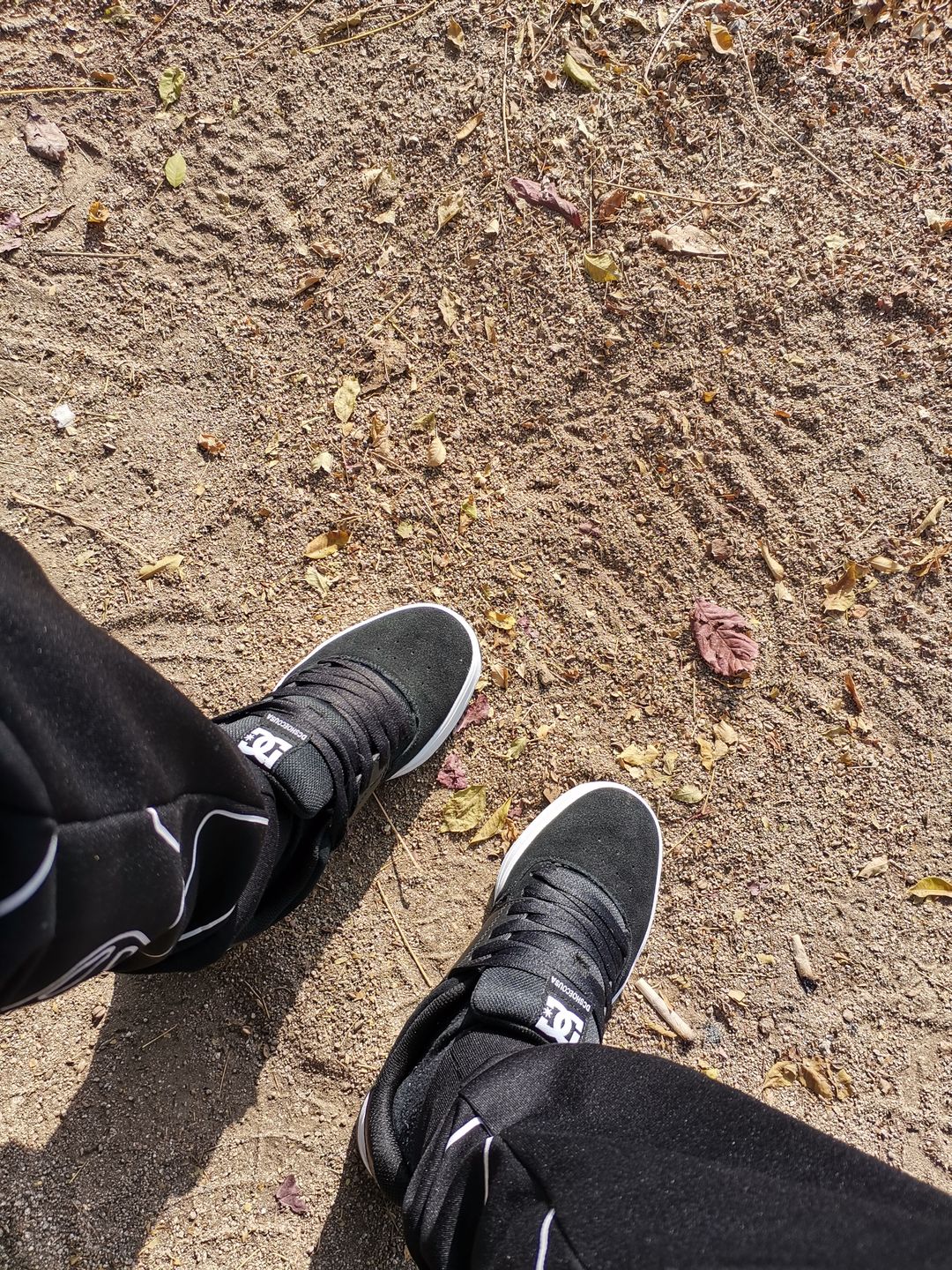 Customer photo review of Zapatilla Dc Central Hombre Negro