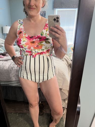 Customer photo review of Sun Baked Bottoms |  White & Black Stripes