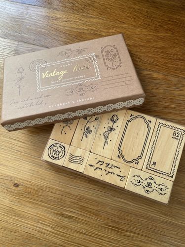 Customer photo review of Tsuki ‘Vintage Rose’ Bullet Journal Stamp Set ☾