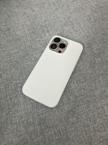 Customer photo review of VIBRANCE™ Silicone Case