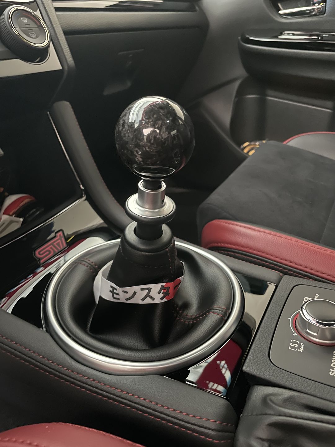 Customer photo review of Forged Carbon Fiber Shift Knob