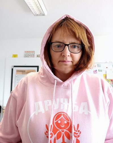 Customer photo review of HOODIE MÄDELS • DRUSCHBA MATROSCHKA