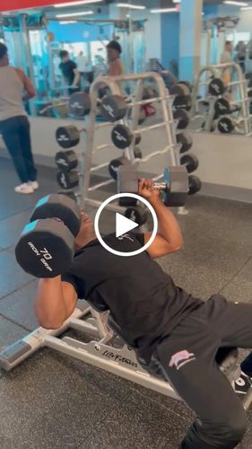 Customer video review of Original Fitted Performance Tee