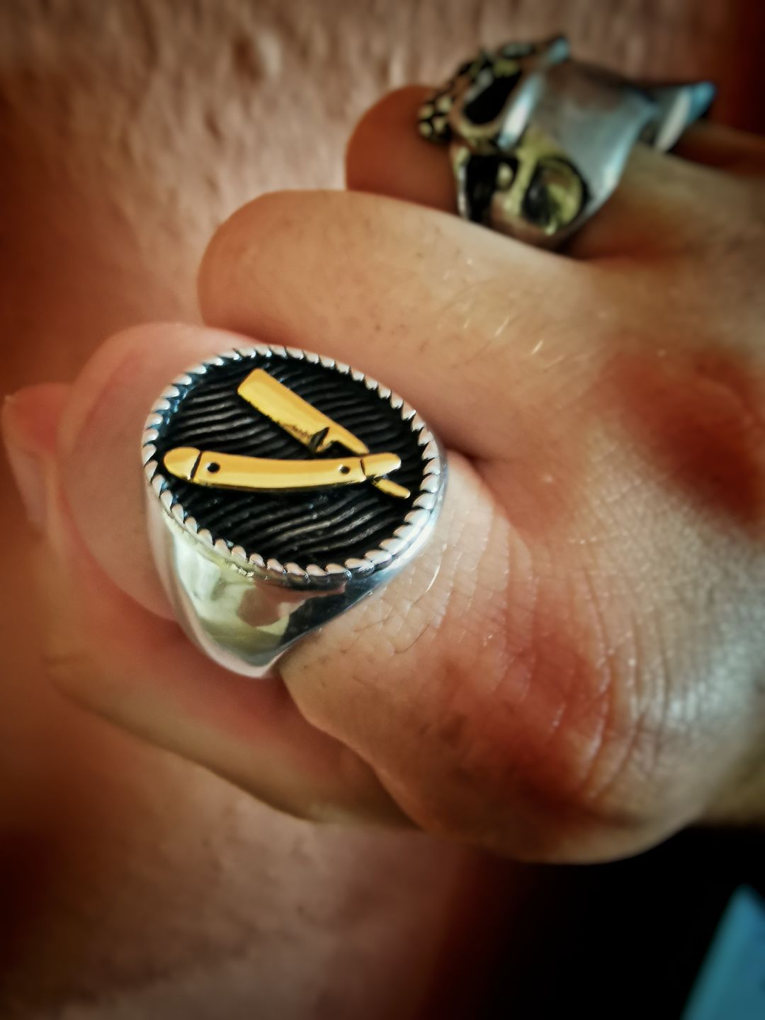 Customer photo review of BARBER CUT. - GOLD