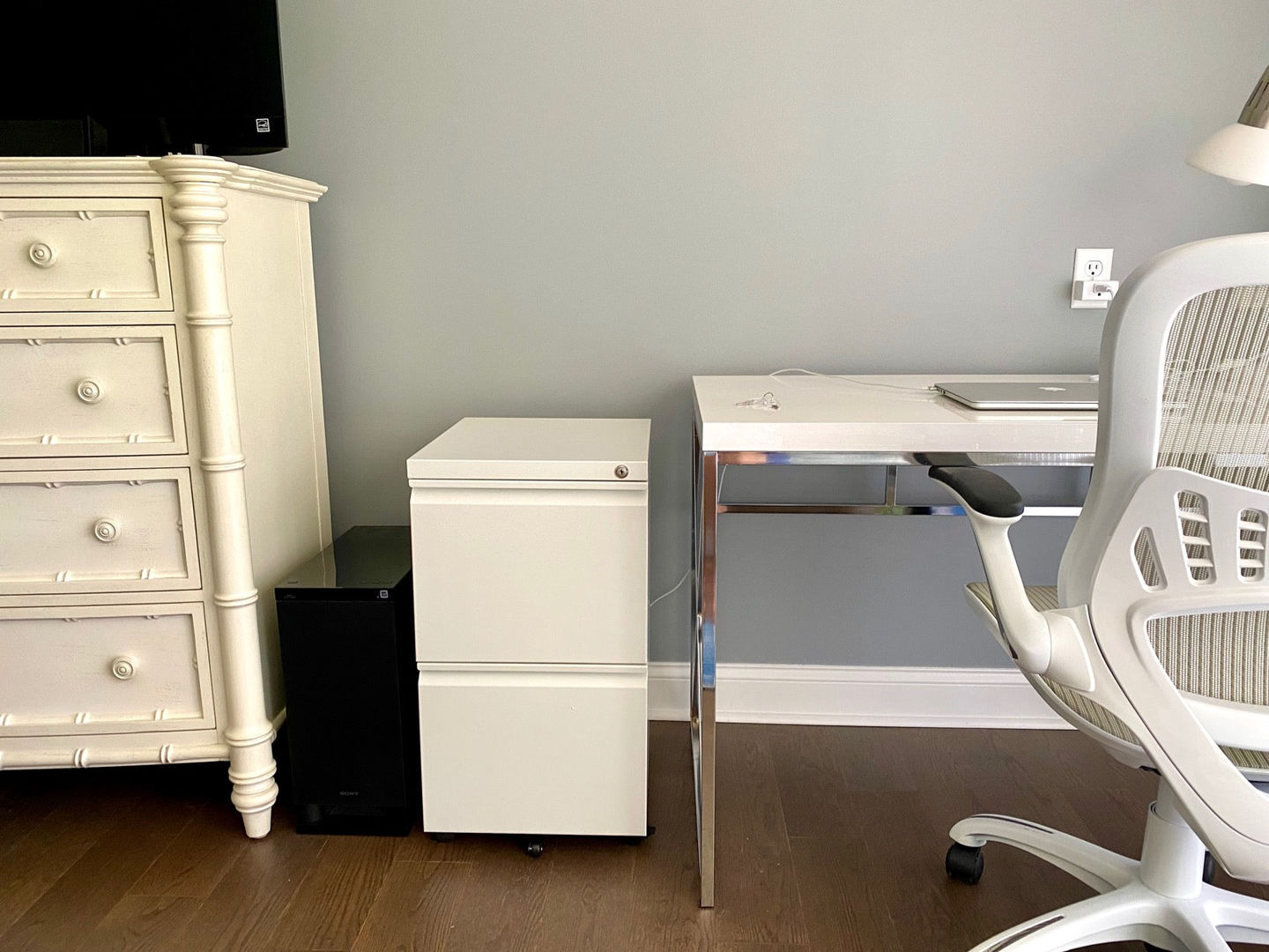 Customer photo review of Black/White 2-Drawer Mobile File Cabinet with Lock | DEVAISE