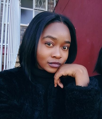 Customer photo review of CHELSEA - Brazilian 4x4 Lace Wig