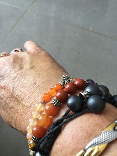 Customer photo review of BRACELET "CONCENTRATION" CORNALINE