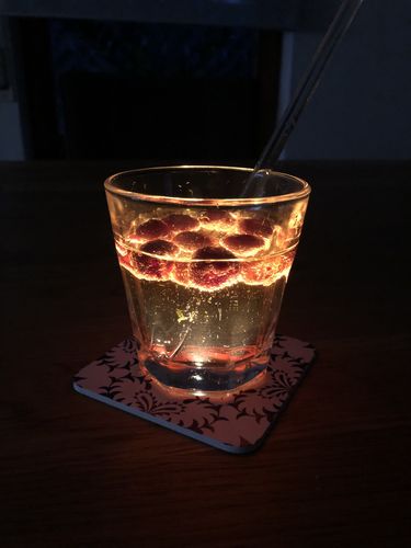 Customer photo review of EZ Originalz "LED-Untersetzer" mit gratis Ersatzbatterien