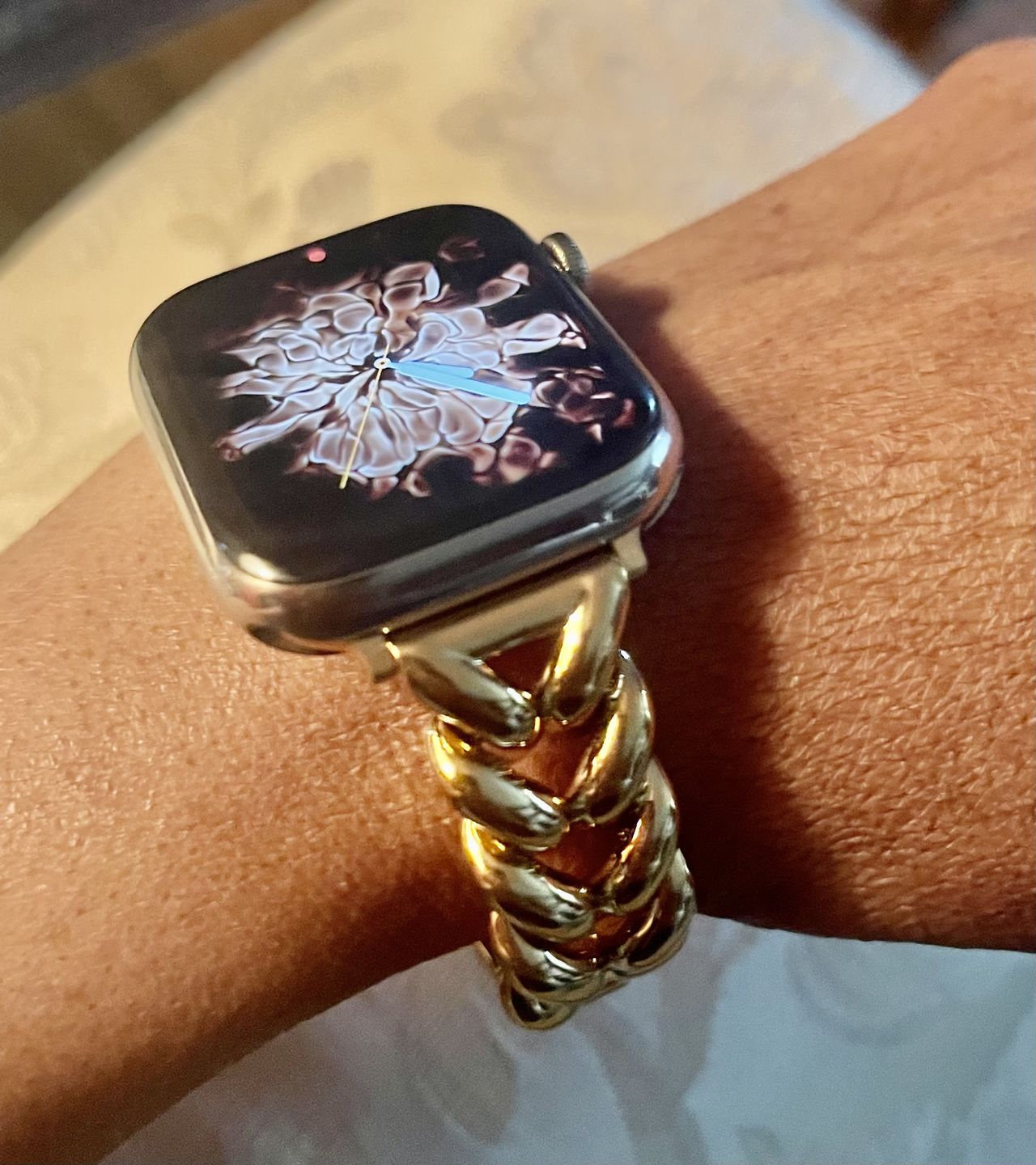 Customer photo review of Herringbone Band for the Apple Watch