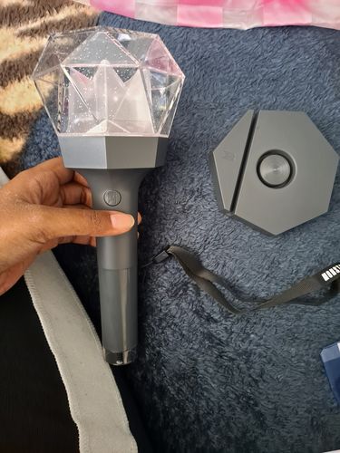 Customer photo review of Official Monsta X LightStick Ver 2