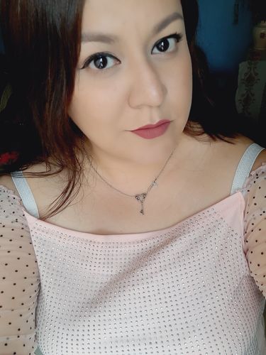 Customer photo review of Yuya Labial Liquido Mate "Feliz, Feliz"