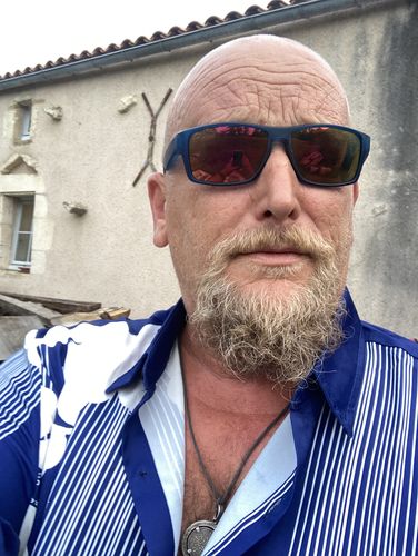 Customer photo review of Chemise à manches courtes hawaïenne Vintage Aloha à rayures verticales pour hommes