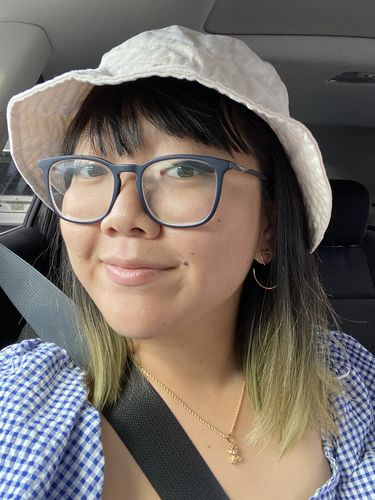 Customer photo review of Big Cream Bucket Hat