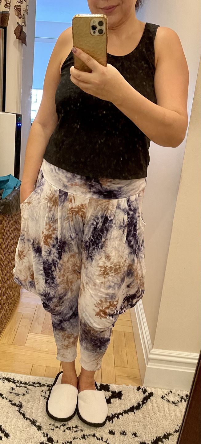 Customer photo review of Kooniez Harem Pants