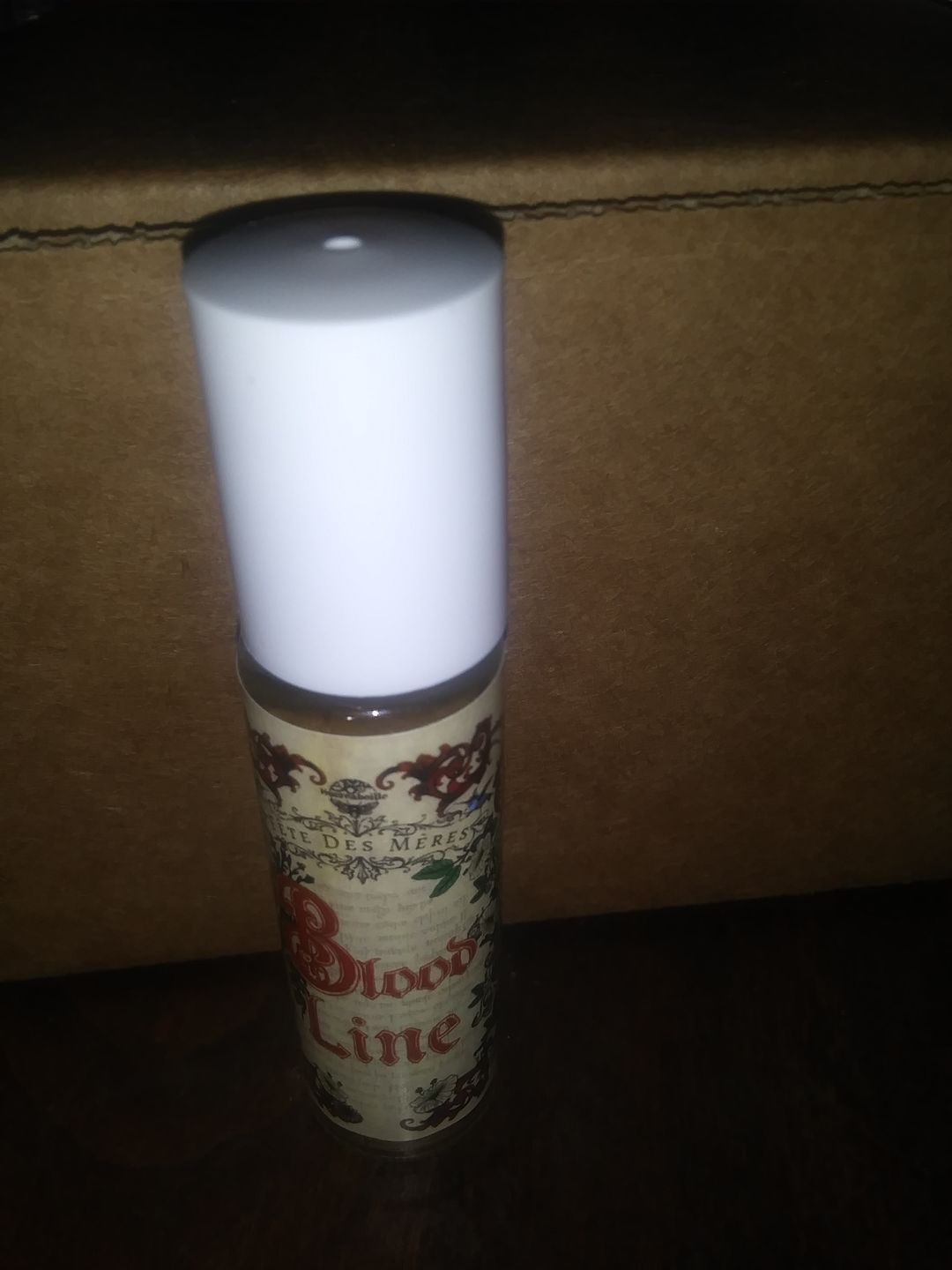 Customer photo review of Bloodline