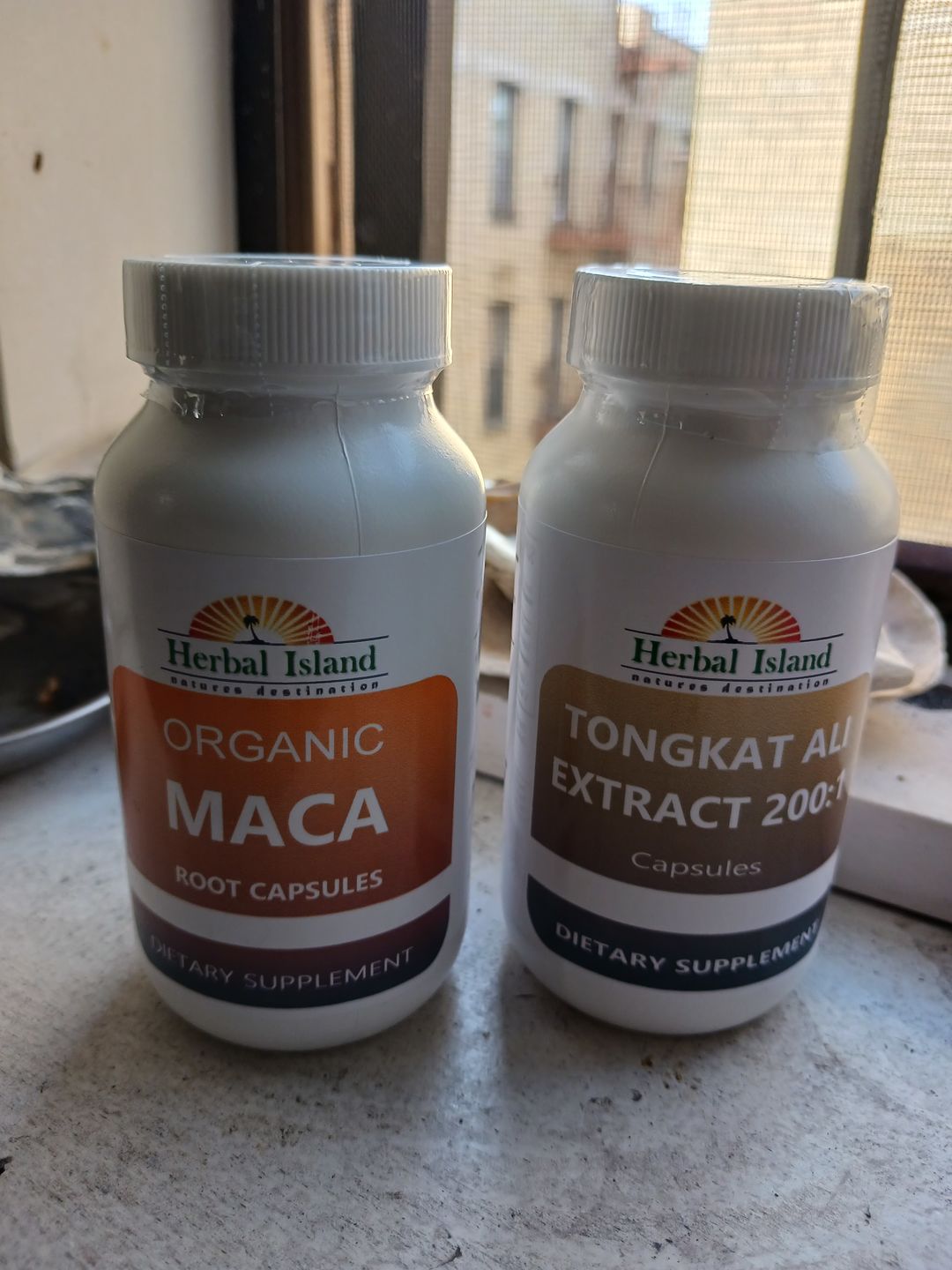 Customer photo review of Tongkat Ali  Capsules