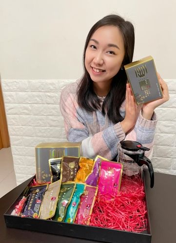 Customer photo review of PAKA【清清茶療】: 清清宿便 . 解便秘 . 清腸熱 . 減便毒 . 清脂淨腸 . 滋養腸胃 … 健康減肥 ... 好味 好有效！