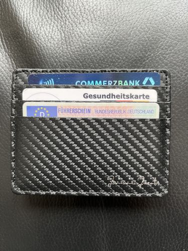 Customer photo review of Flap Boy Slim - Magic Wallet without Coin Pocket