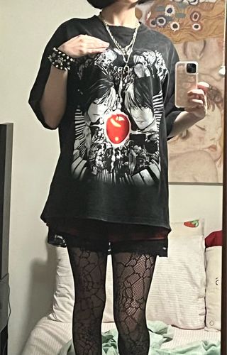 Customer photo review of Harajuku Style Vintage Washed Death Note Oversized Tee