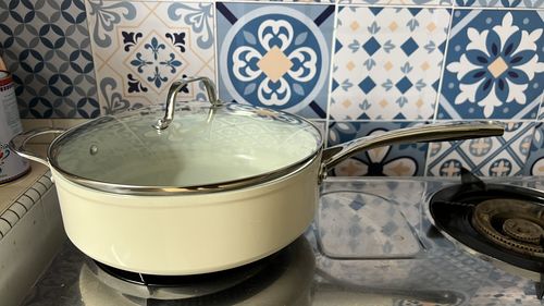 Customer photo review of Cosmo Pan