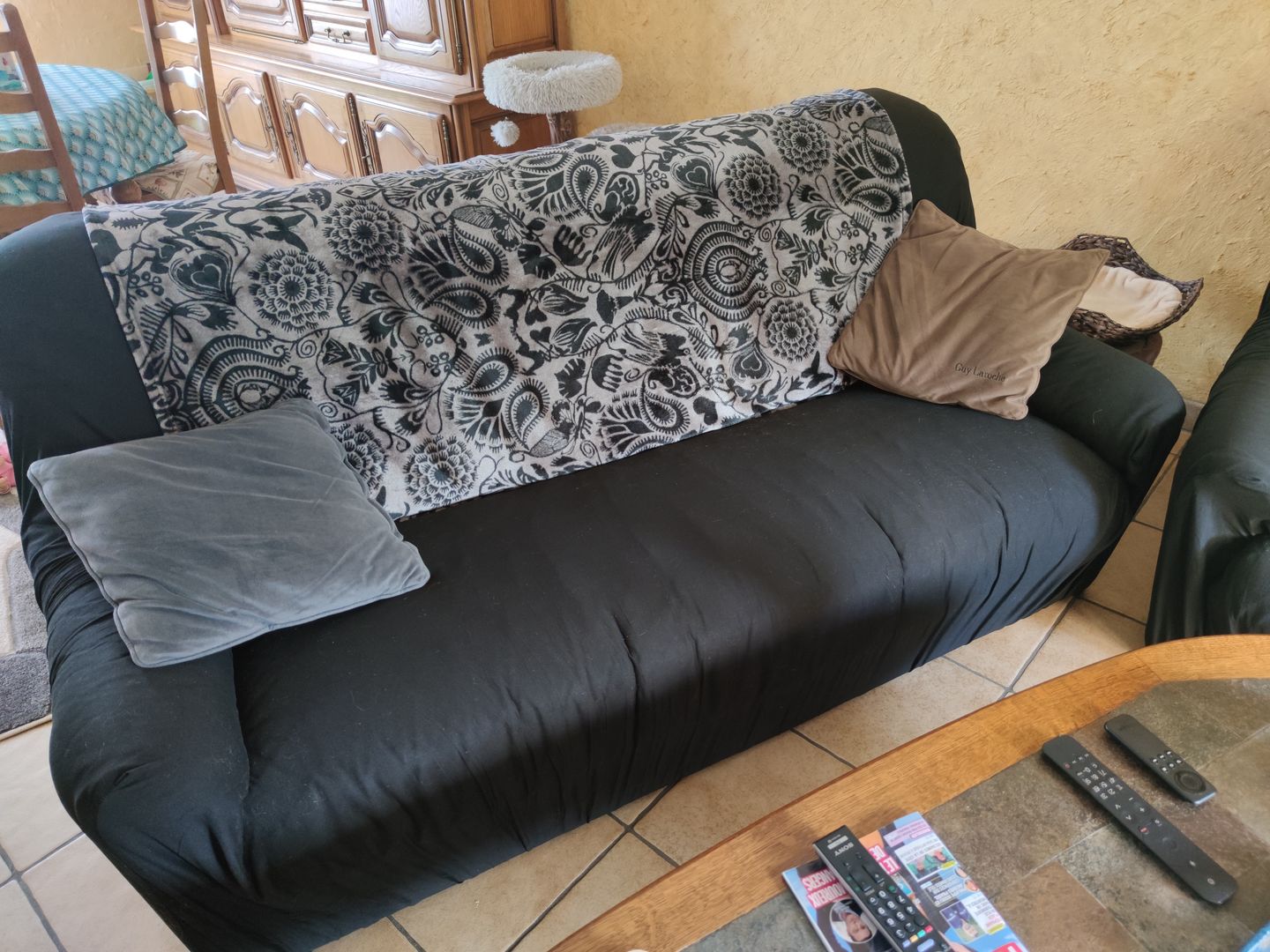 Customer photo review of Noir - Housses Extensibles de Fauteuil et Canapé