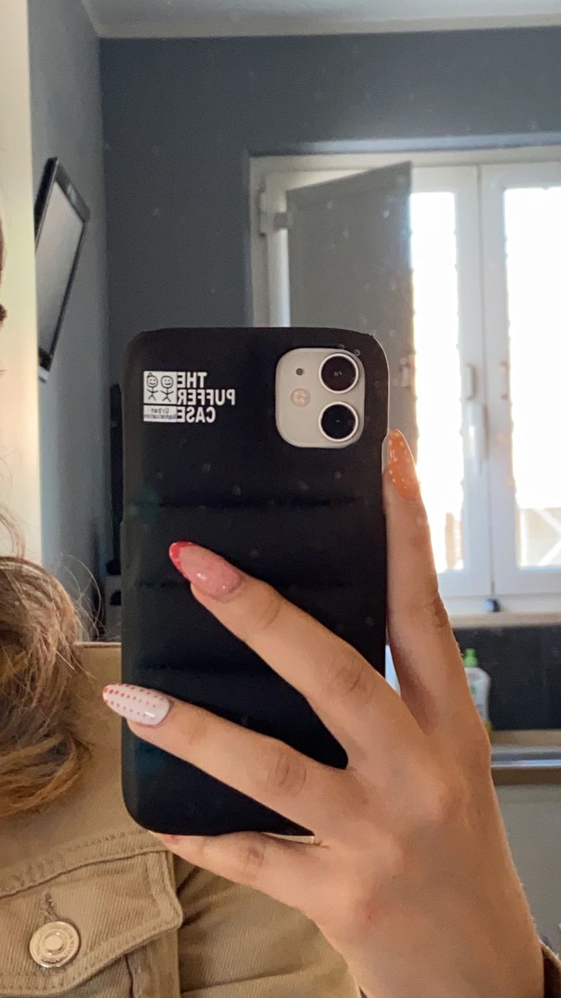 Customer photo review of THE PUFFER CASE