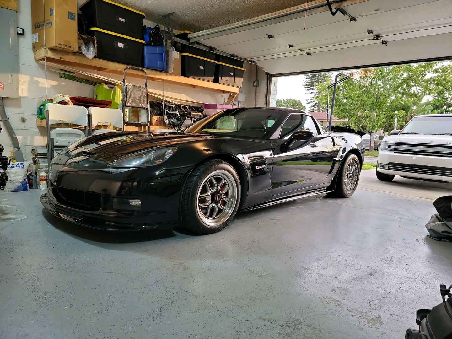 Customer photo review of Corvette C6 Grand Sport / Z06 Front Splitter Lip & Side Skirts Rocker Panels