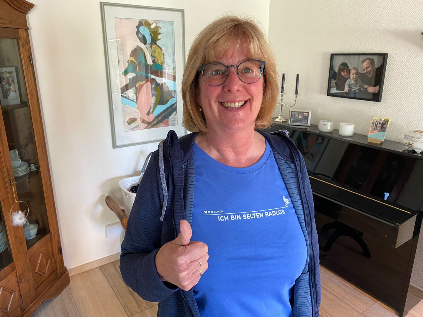 Customer photo review of Selten Radlos - Damen Premium Organic Shirt