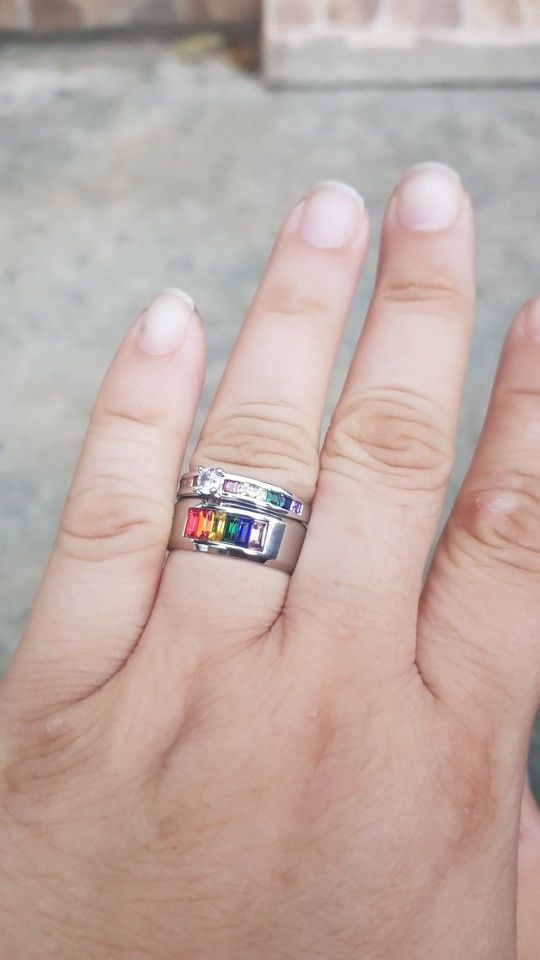 Customer photo review of 925 Sterling Silver Rainbow Promise Ring