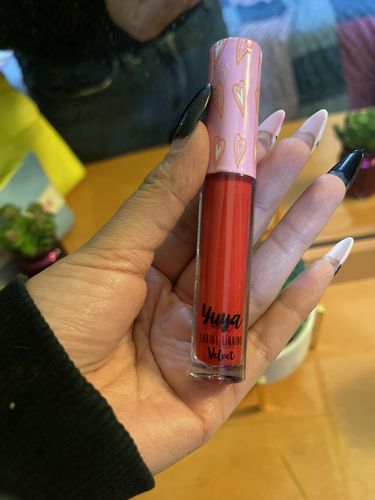Customer photo review of Labial Velvet Querido