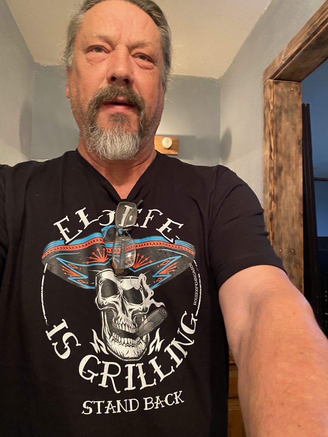 Customer photo review of Premium El Jefe Is Grilling OG Greaser Tee